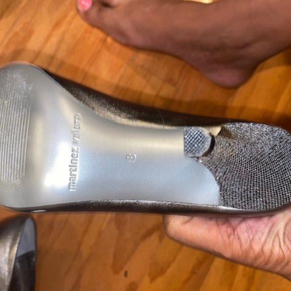 Martinez Valero Encrusted Heel Pewter Pumps Size 8 - Picture 3 of 6